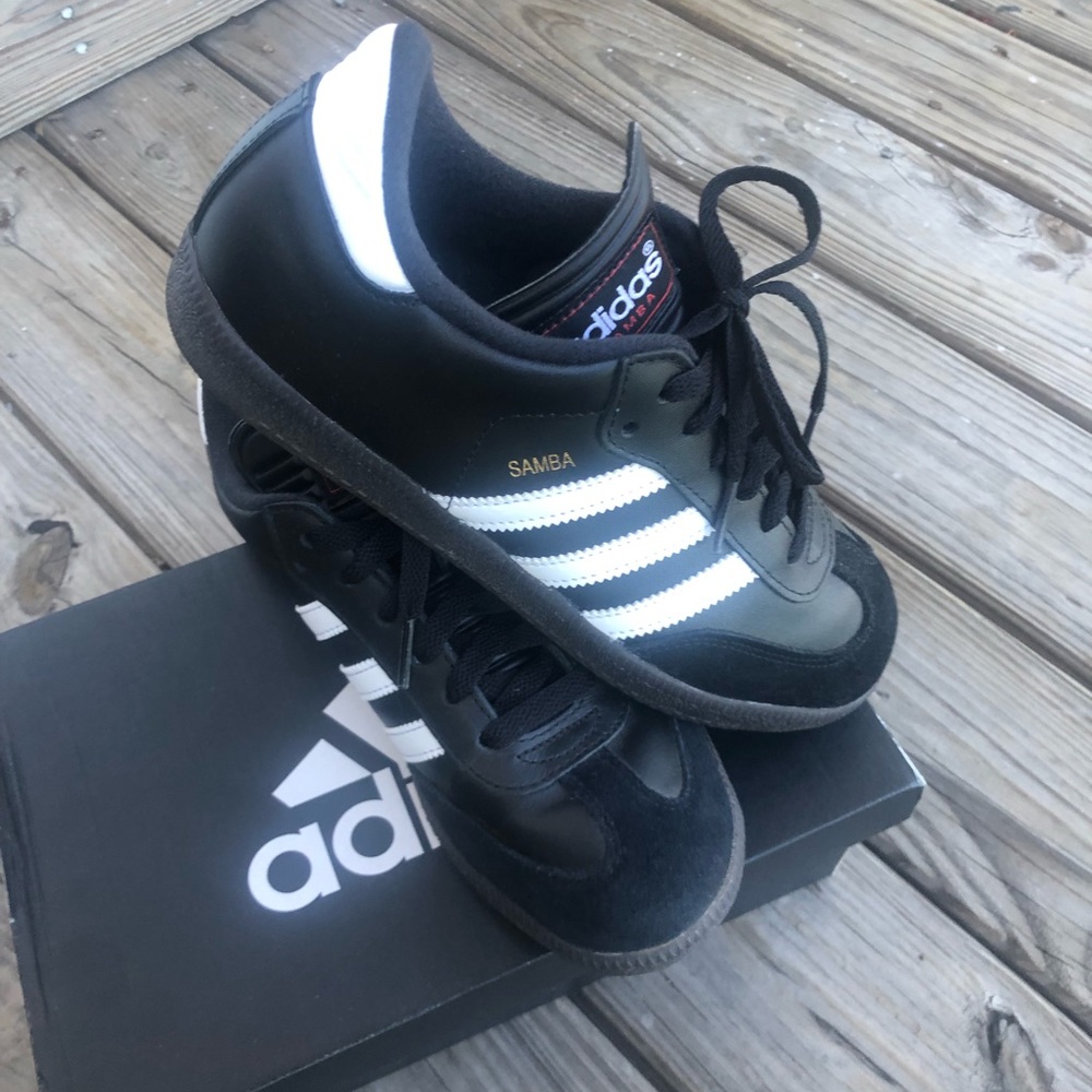 ADIDAS SAMBA
